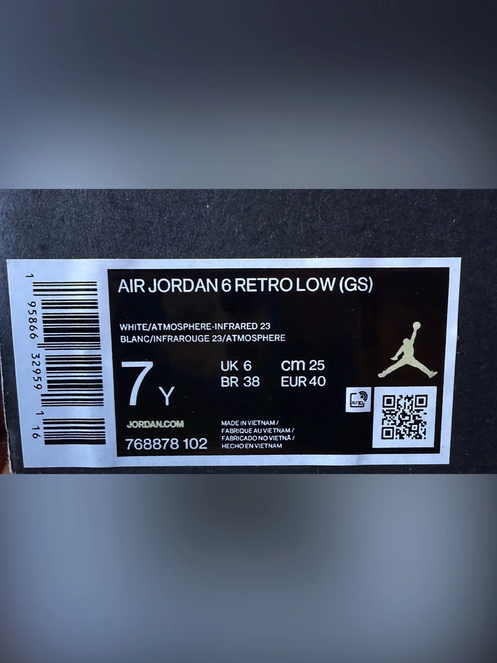 Size 7Y- Air Jordan 6 Retro Low White/Atmosphere- Infrared 23 768878-102